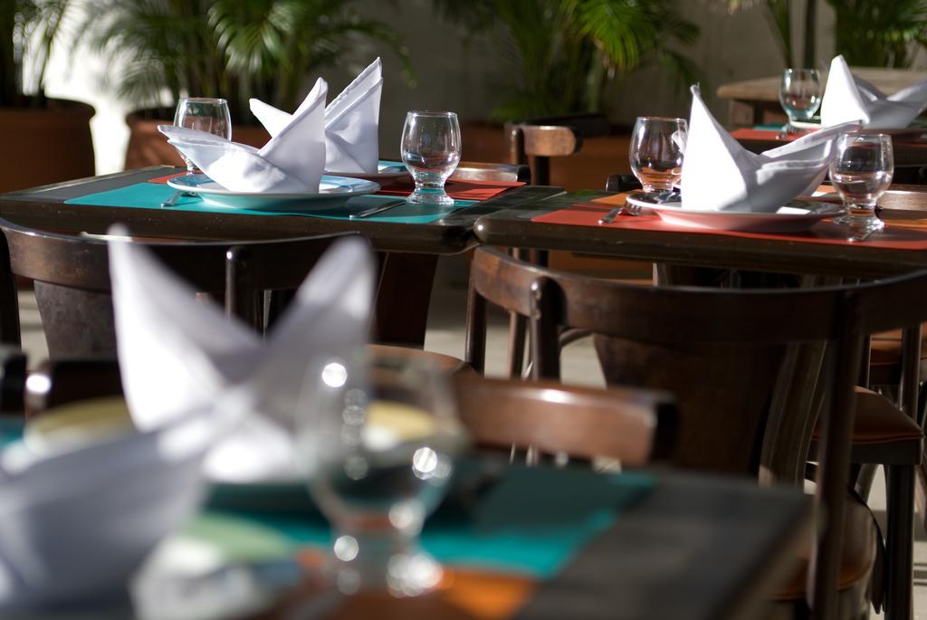 Oyo Hotel Arembepe Beach Hotel, Camacari Zewnętrze zdjęcie